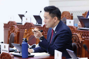 О.Батнайрамдал: Оюутолгойн хэлэлцээ 